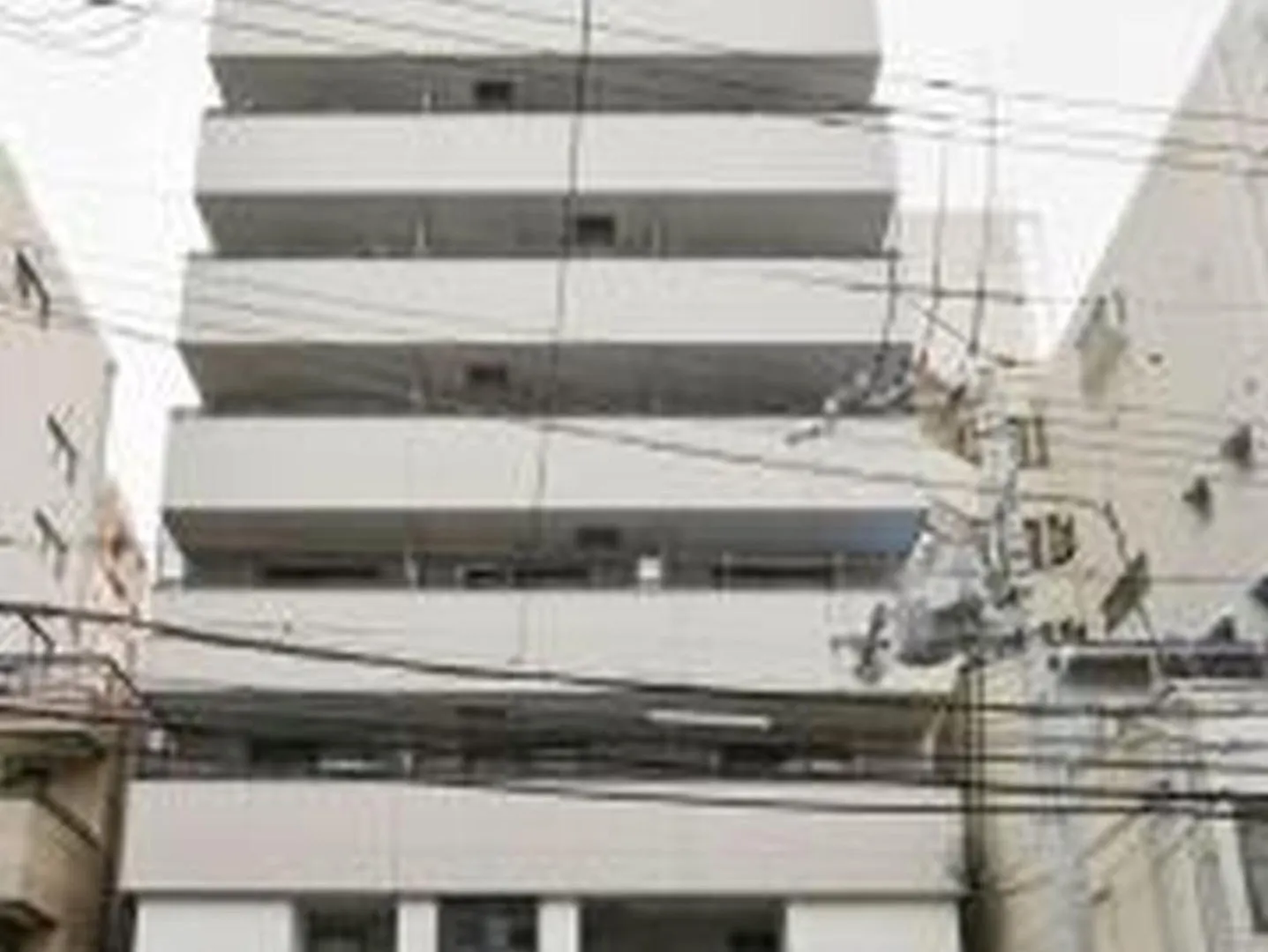 コンフィデンスロン1005 Apartment Osaka